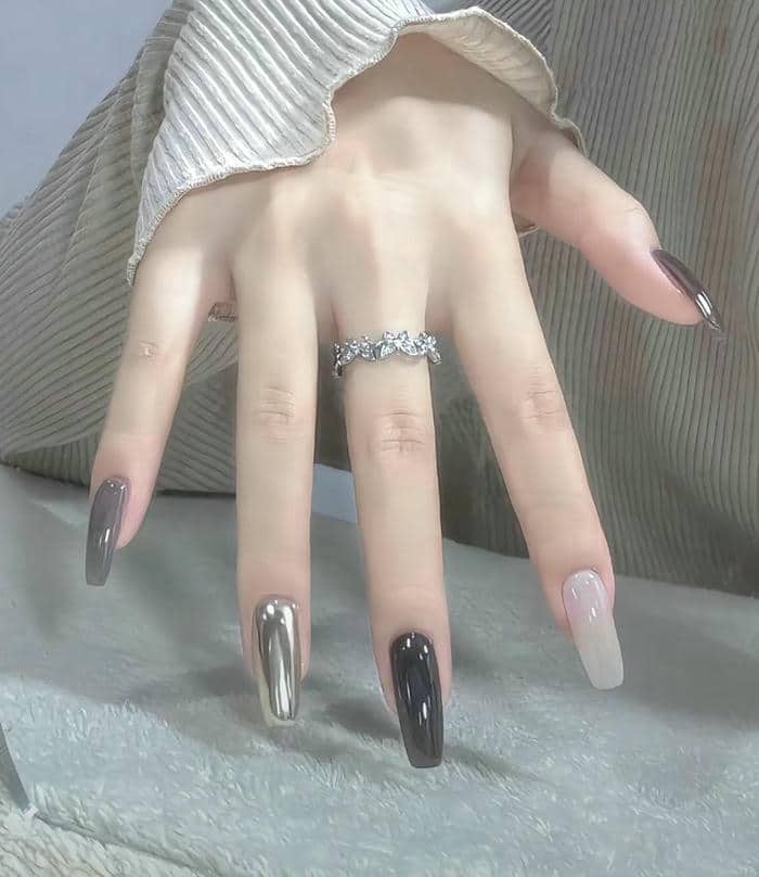 nail thạch tráng gương