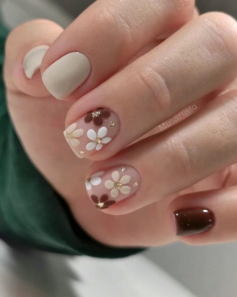 nail vẽ hoa đơn giản