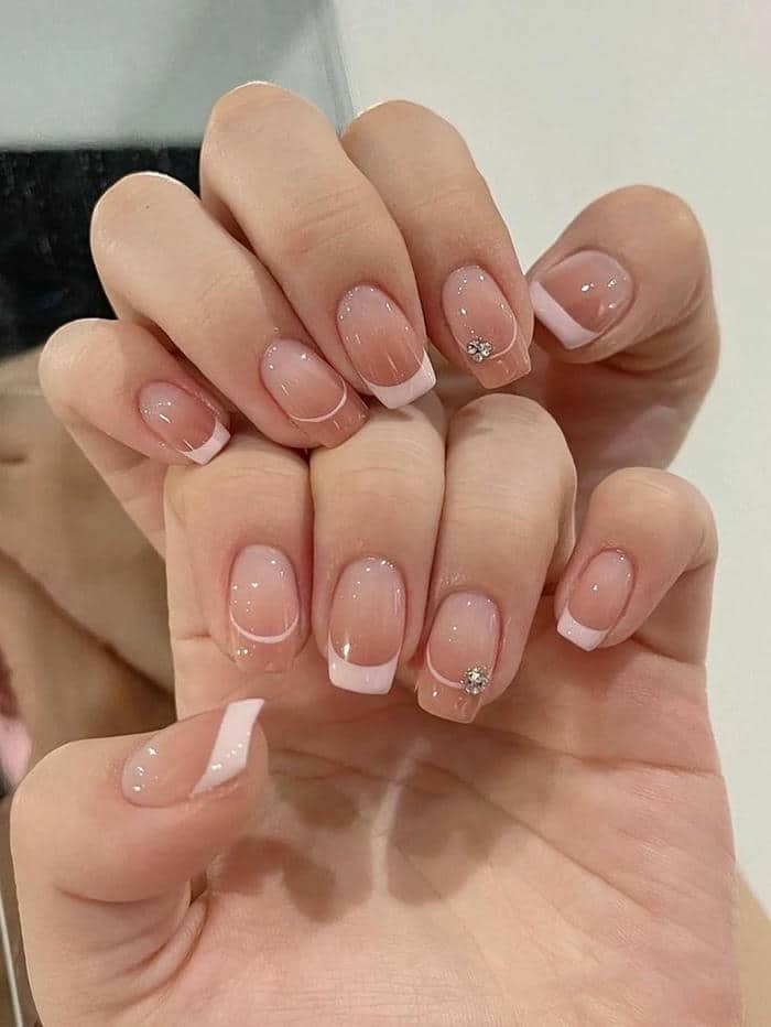 mẫu nail 2 màu