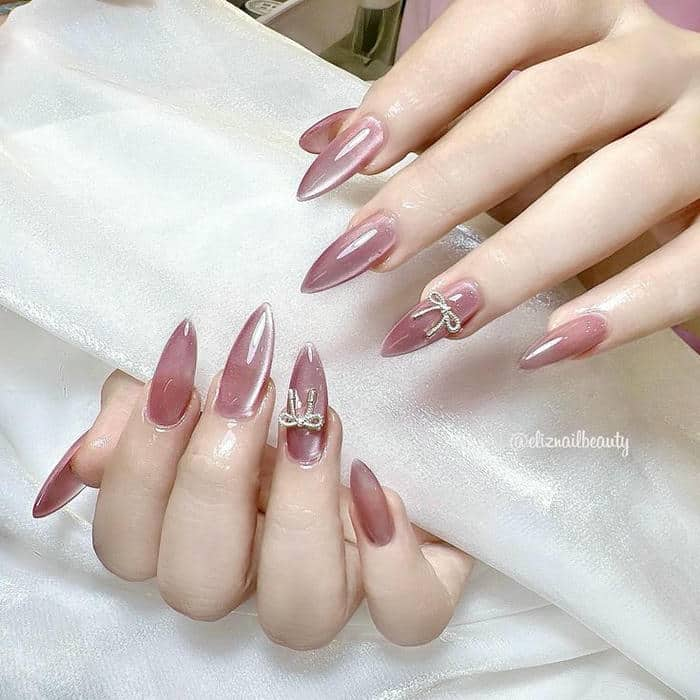 mẫu nail màu hồng pastel