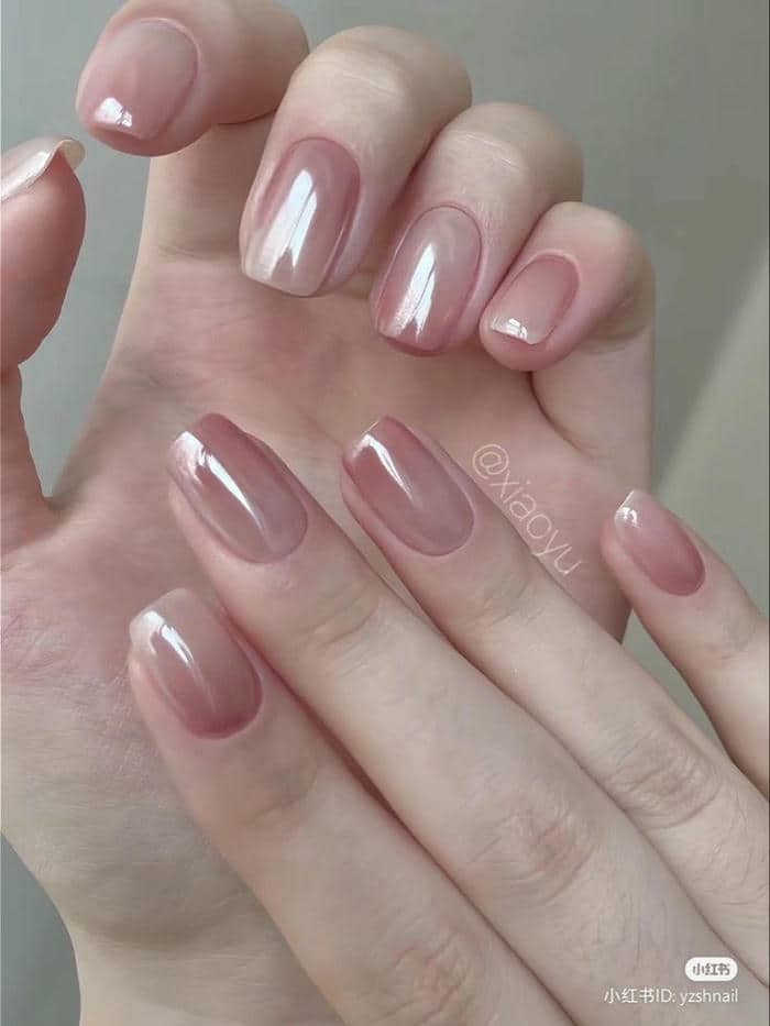 nail hồng nhạt