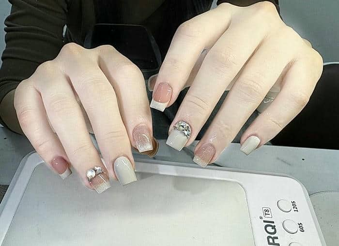 mẫu nail trơn