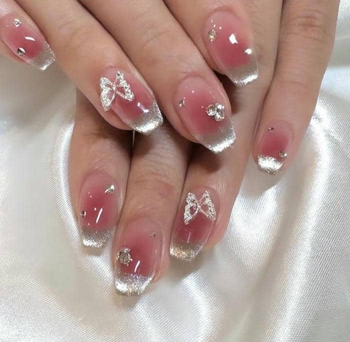 nail màu hồng thạch vẽ