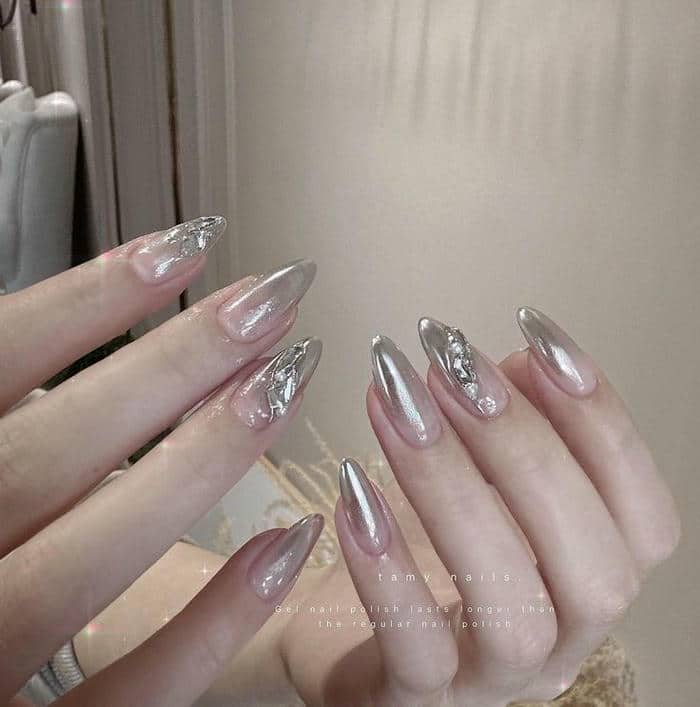 nail tráng gương ngọc trai