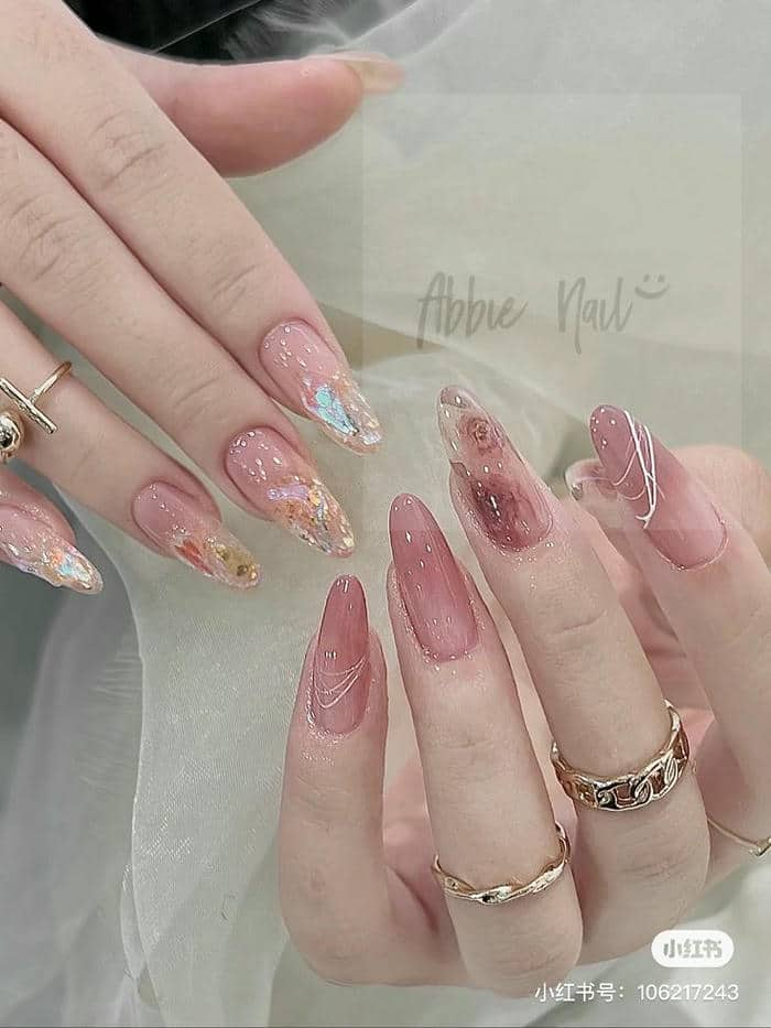 mẫu nail hồng