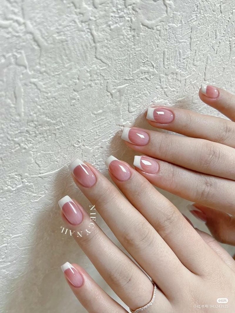 nail nâu đơn giản