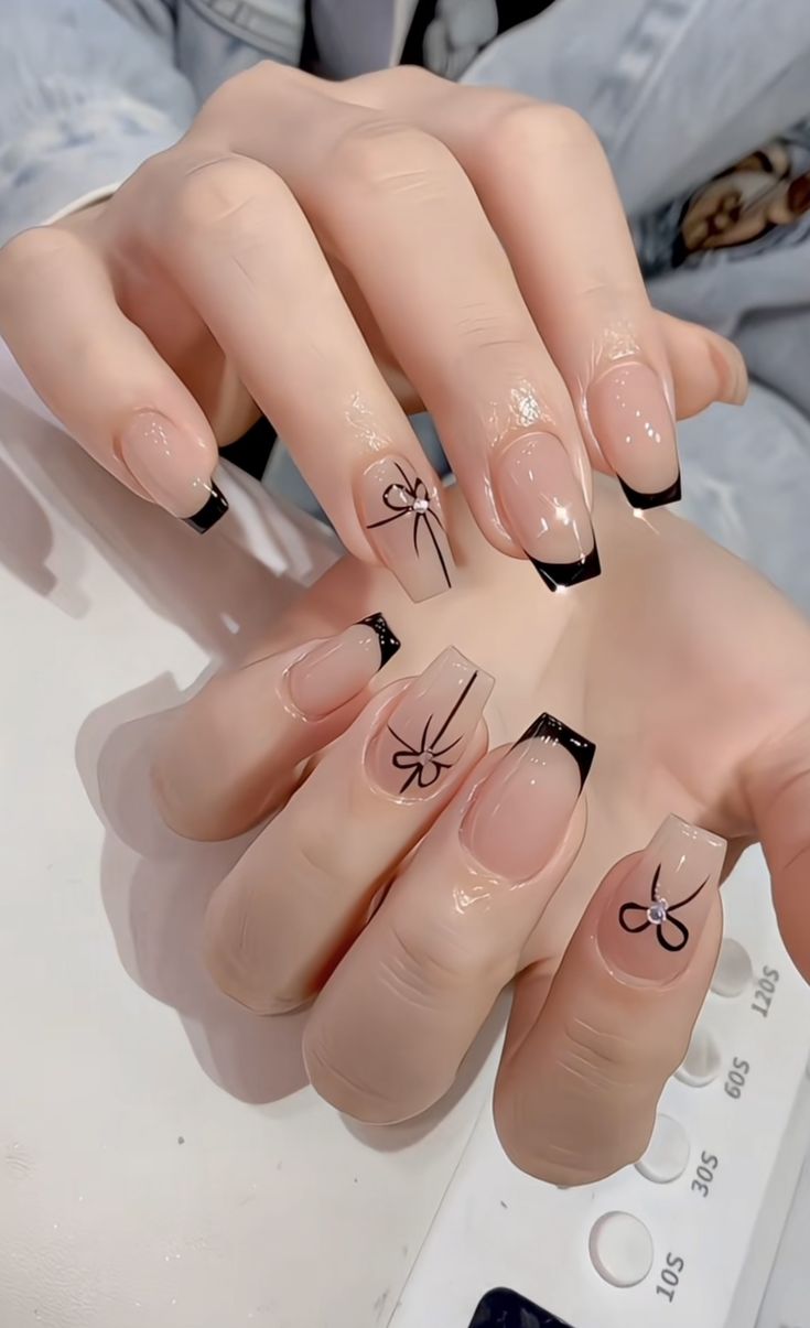 nail french đầu móng đơn giản