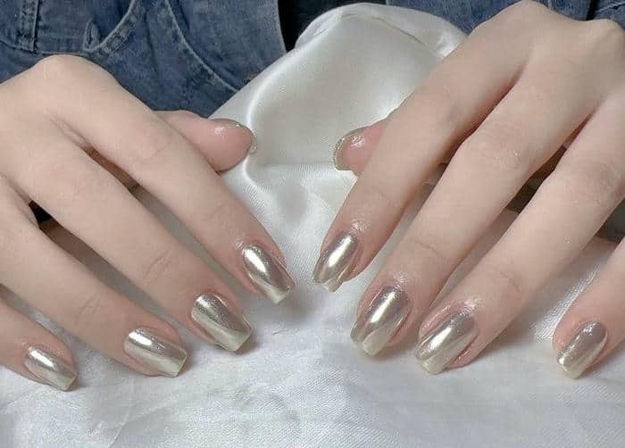 mẫu nail tráng gương